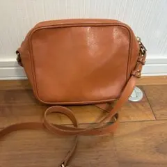 IL BISONTE レザー ショルダーバッグのサムネイル