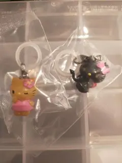 ハローキティ　めじるしアクセサリー 日焼け　小悪魔