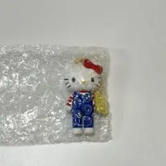 ハローキティ展　シークレットマスコットチャームA オーバーオール