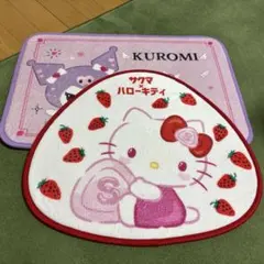 クロミちゃん＆ハローキティ　マット2枚セット