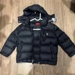 ブラック フード付きダウンジャケット