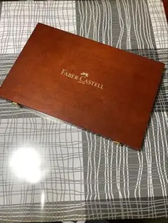 ファーバーカステルFABER-CASTELL 色鉛筆 100本 木箱入り