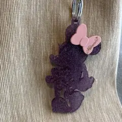 ミニーマウス 紫色ラメキーホルダー
