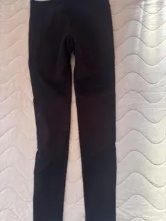 FOREVER 21 スポーツタイツ ブラック Sサイズのサムネイル