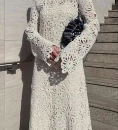 AMERI MEDI FLOWER SAINT LACE DRESSのサムネイル