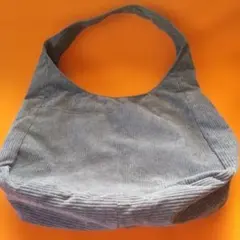 コーデュロイ ショルダーバッグ グレー 容量大 即購入可能！