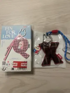 POP MART PIN FOR LOVE キーホルダー
