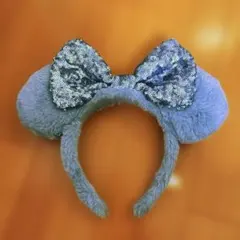ディズニー　カチューシャ　ミニー　青　水色　ボア　スパンコール