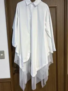 アシンメトリー シャツ