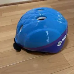 子供ヘルメットのサムネイル