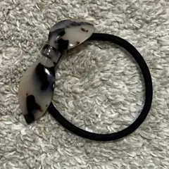 べっ甲柄 リボン ヘアゴムのサムネイル