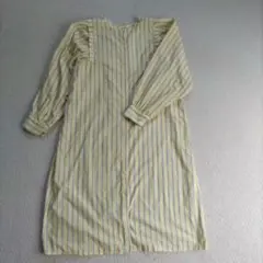 イエローと青のストライプ長袖シャツ