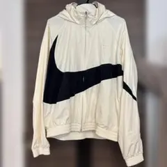 NIKE ナイロンジャケット