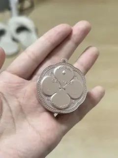 CANMAKEキャンメイクガチャガチャカプセルトイ