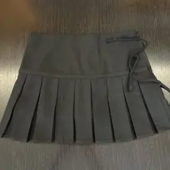 ブラックプリーツスカート ウエストリボン付き