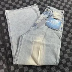 タックデニムワイドパンツ Sサイズのサムネイル