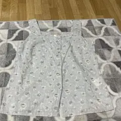 human woman ノースリーブ