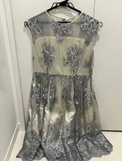 シルバー刺繍ノースリーブドレス　オケージョン