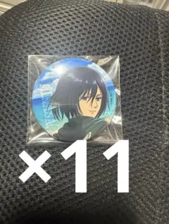 進撃の巨人 ミカサ 缶バッジ カラオケの鉄人 カラ鉄 海