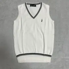 EAST BOY ホワイトニットベスト Vネック