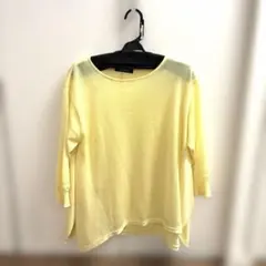 【新品未使用】 LAUTREAMONT ロートレモアン　春物セーター　黄色のサムネイル