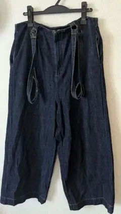 lucruca サスペンダー付きデニムパンツ