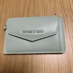 チャールズアンドキース フラグメントケース