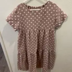 さらりとした着心地で、胸元とお尻にあるフリルの切り返しが可愛いです♫