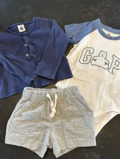 GAPロゴTシャツ・GAPショートパンツ・プチバトーカーディガンセット