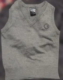 110cm　COMME CA ISM グレー Vネック ベスト