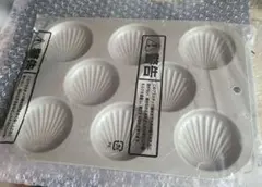 Item thumbnail for item e6908c43-c979-48c6-8a65-b8b4804a9a70