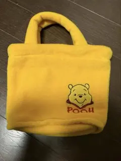 プーさん フリーストートバッグ イエロー 小さめ　ハンドバック