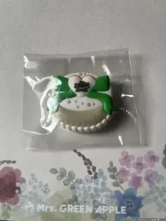 Mrs. GREEN APPLE ポップアップストア　ケーキモチーフブローチ