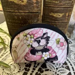 ロラライハリス ハンドメイド ポーチ 猫イラスト - メルカリ