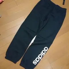 adidas アディダス 裏起毛スエットパンツ 黒 150