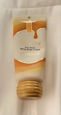 &honey リッチモイスト　ホイップボディクリーム　超しっとり　乾燥肌ケア