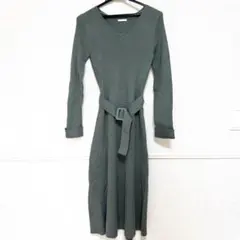 GU グリーン ニットワンピース Vネック ウエストベルト付き Sサイズ