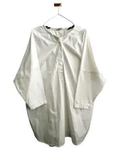 新品未使用 シャツ 長袖 白 130 140子供 秋 冬 ハンドメイド モード