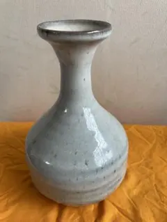 グレー 陶器 花瓶