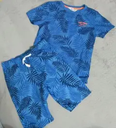 H&M リーフ柄 Tシャツ ハーフパンツ セットアップのサムネイル