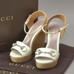 超美品 GUCCI ホースビット ウエッジソールサンダル 34 エナメル 白のサムネイル