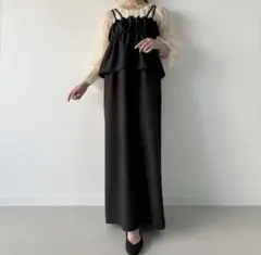 JUNOAH ベアギャザーダブルストラップキャミワンピース ブラックのサムネイル