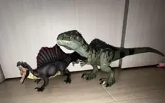 スピノサウルスとティラノサウルス フィギュアセット