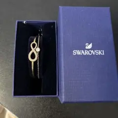 Swarovski ブレスレット　バングル