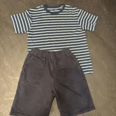 ユニクロ　ラウンジウェア　パジャマネイビー ストライプ Tシャツとショートパンツ