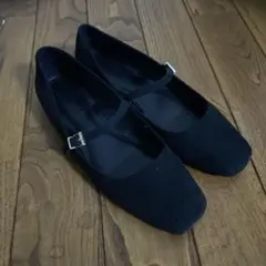 H&M メリージェーン ストラップ付フラットシューズ