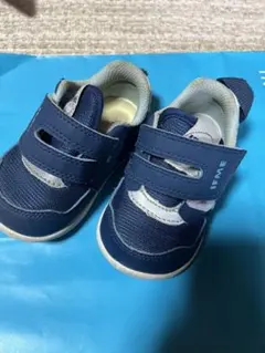 13.5cm スニーカー