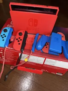 Nintendo Switch レッド/ブルー ジョイコン