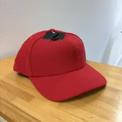 Under Armour 赤 キャップのサムネイル
