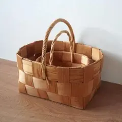 フィンランド モミの木 バスケット ２個